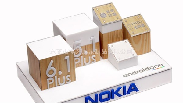 怎么樣才可以提高亞克力制品的耐熱性能呢？