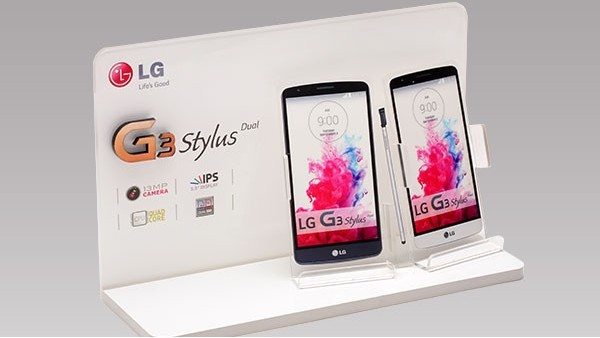 亞克力手機(jī)展示架存在于手機(jī)行業(yè)的光環(huán)